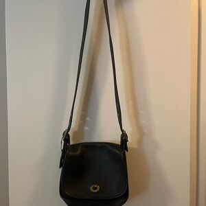 Vintage Coach Navy Blue Leather Shoulder Bag